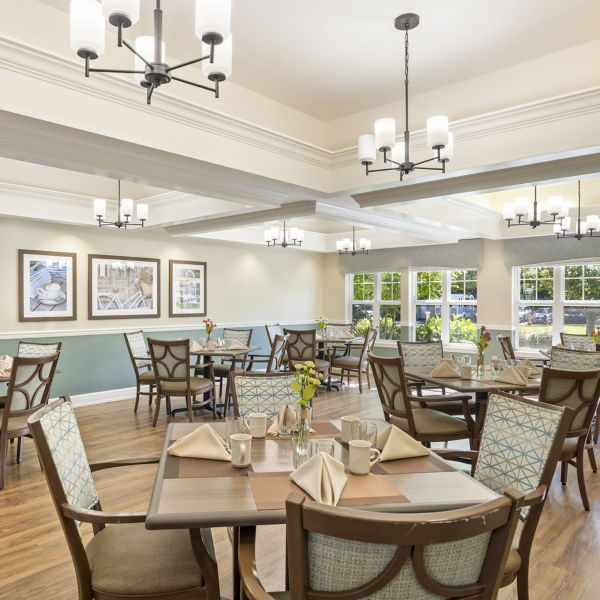 Brookdale Silver Lake Community Dining Room